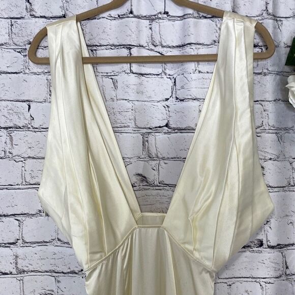 Silk Maison Washable Silk Plunging V-Neck High Slit Maxi MIDI Dress Cream XS New - Picture 6 of 15